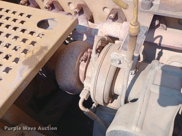 image for item DP1284 2002 Caterpillar  330CL excavator