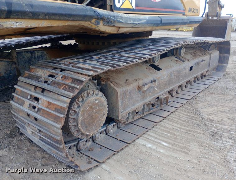 image for item DP1284 2002 Caterpillar  330CL excavator