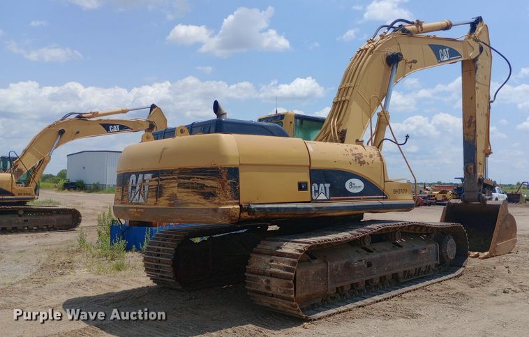 image for item DP1285 2002 Caterpillar 330C L excavator