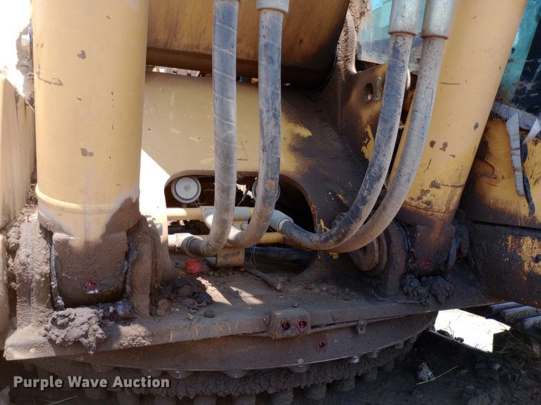 image for item DP1285 2002 Caterpillar 330C L excavator