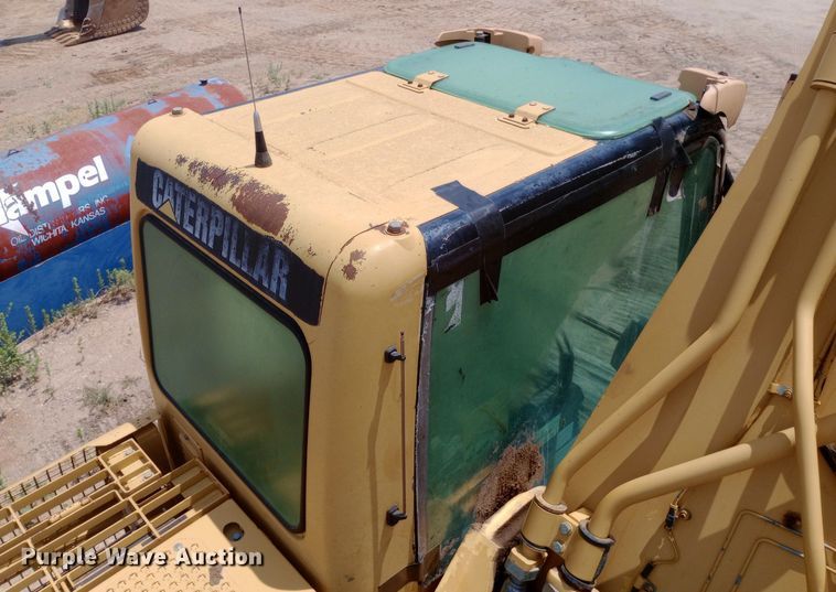 image for item DP1285 2002 Caterpillar 330C L excavator