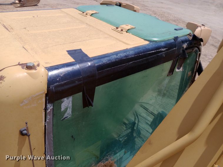 image for item DP1285 2002 Caterpillar 330C L excavator