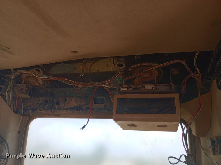 image for item DP1285 2002 Caterpillar 330C L excavator