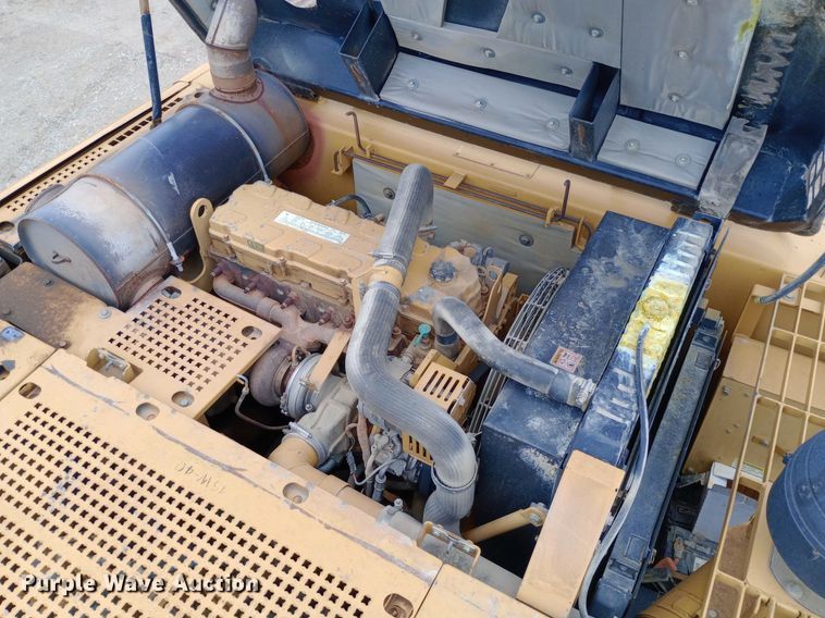 image for item DP1285 2002 Caterpillar 330C L excavator