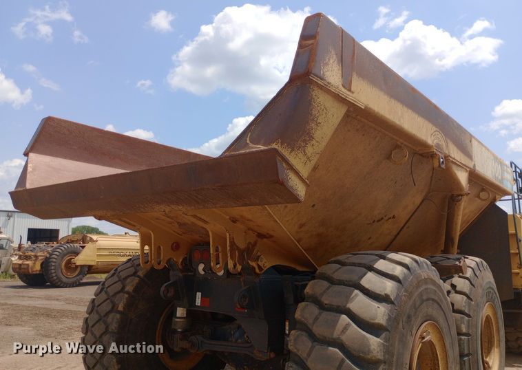 image for item DP1286 2017 Komatsu HM400-5 haul truck