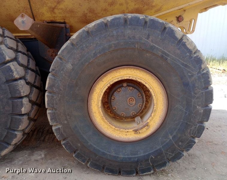 image for item DP1286 2017 Komatsu HM400-5 haul truck