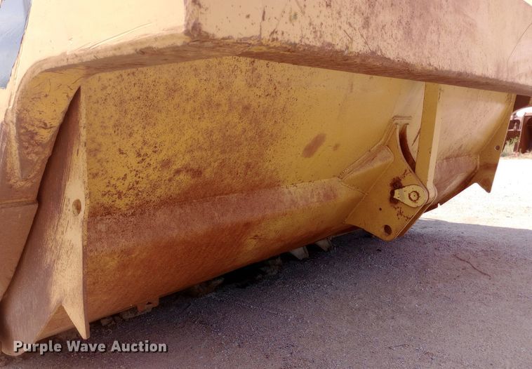 image for item DP1287 1988 Caterpillar  631E conventional scraper bed