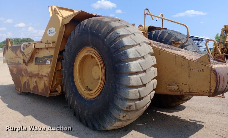 image for item DP1287 1988 Caterpillar  631E conventional scraper bed