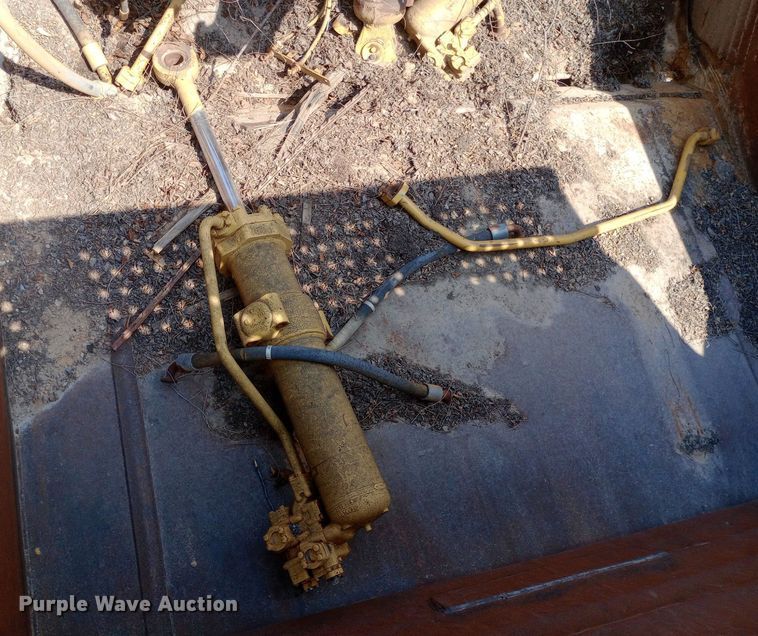 image for item DP1288 Caterpillar 631D conventional scraper bed