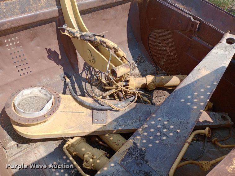 image for item DP1289 Caterpillar 631D conventional scraper bed