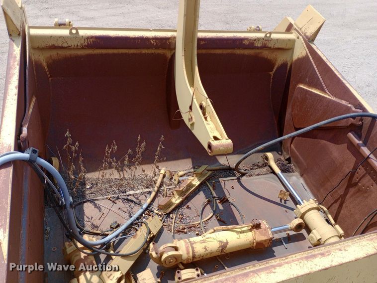 image for item DP1290 Caterpillar 631E conventional scraper bed