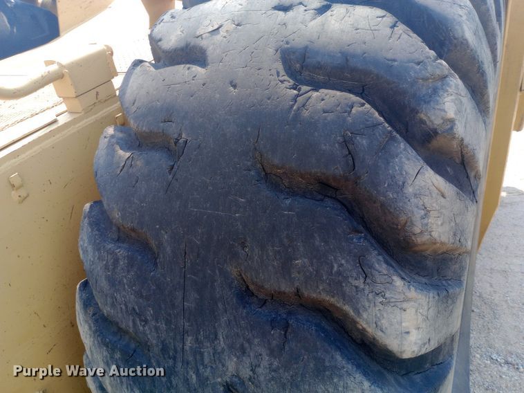 image for item DP1290 Caterpillar 631E conventional scraper bed