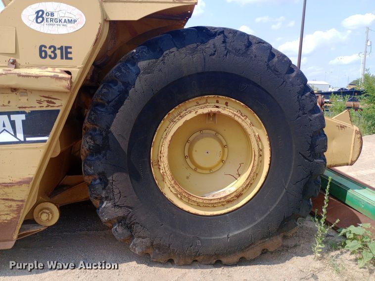 image for item DP1290 Caterpillar 631E conventional scraper bed