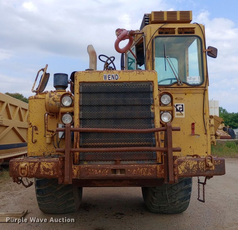 image for item DP1292 1974 Caterpillar 623B water wagon