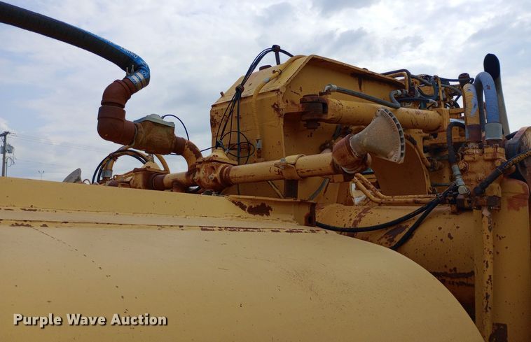 image for item DP1292 1974 Caterpillar 623B water wagon