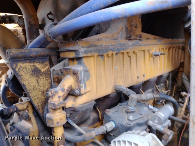 image for item DP1292 1974 Caterpillar 623B water wagon