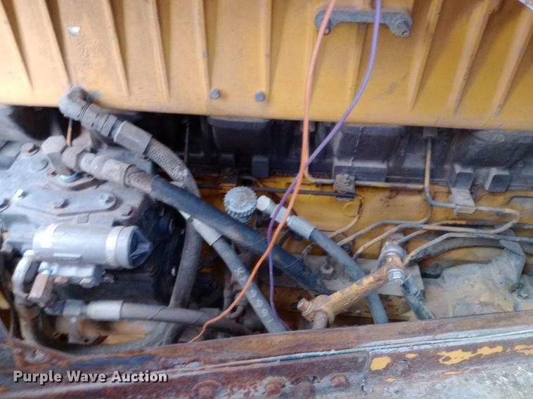 image for item DP1292 1974 Caterpillar 623B water wagon