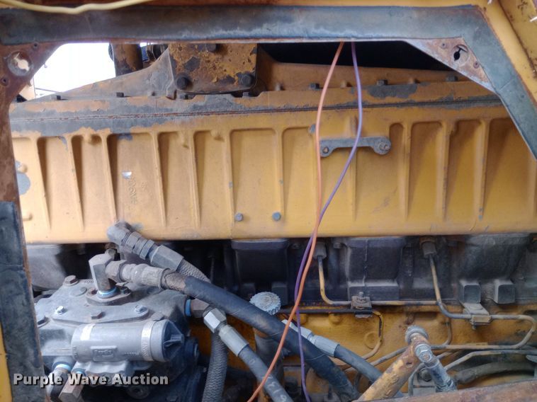 image for item DP1292 1974 Caterpillar 623B water wagon