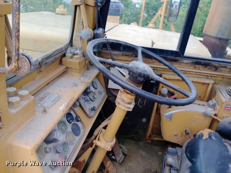 image for item DP1293 1984 Caterpillar 631D haul truck