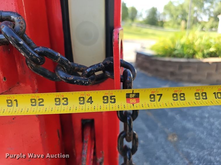 image for item DP6577 2004 International 7400 dump truck