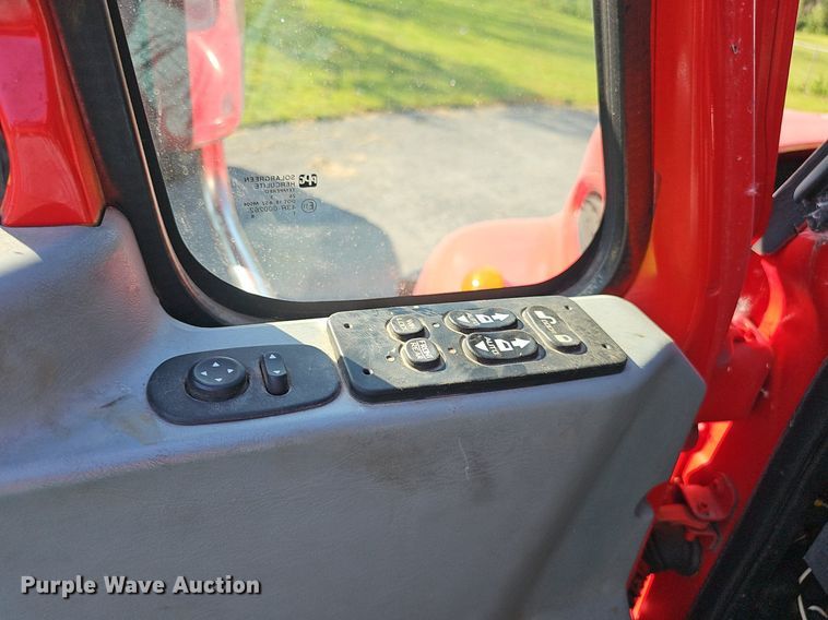 image for item DP6577 2004 International 7400 dump truck