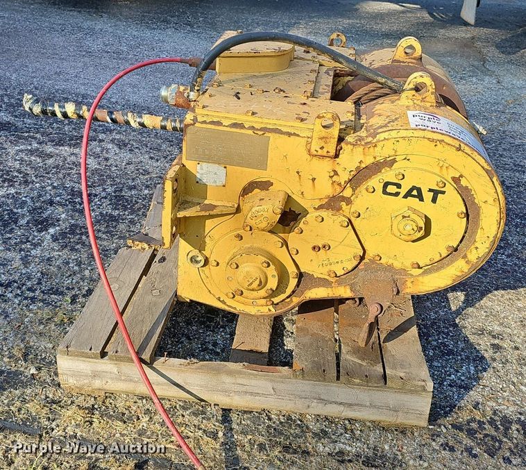 image for item DP6578 Caterpillar 53 dozer winch