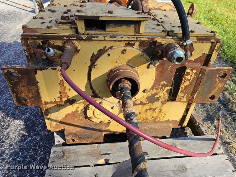 image for item DP6578 Caterpillar 53 dozer winch