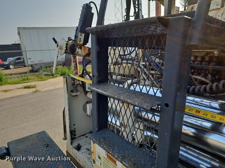 image for item DP6585 Terex Cedar Rapids CR562 paver