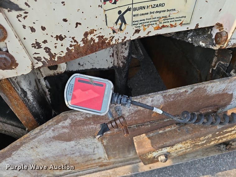 image for item DP6585 Terex Cedar Rapids CR562 paver