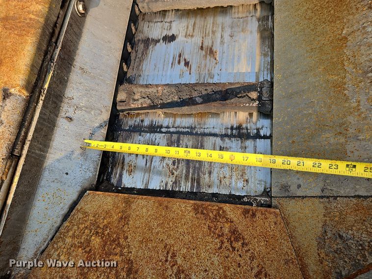 image for item DP6585 Terex Cedar Rapids CR562 paver