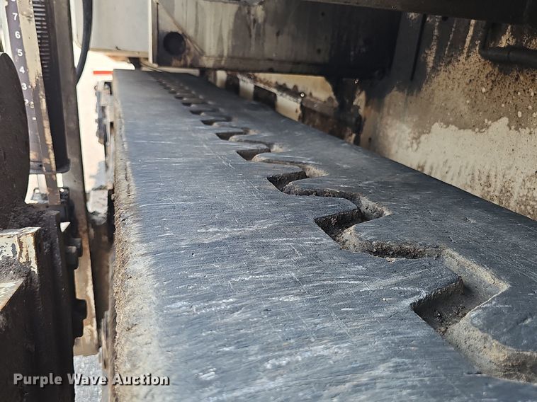 image for item DP6585 Terex Cedar Rapids CR562 paver