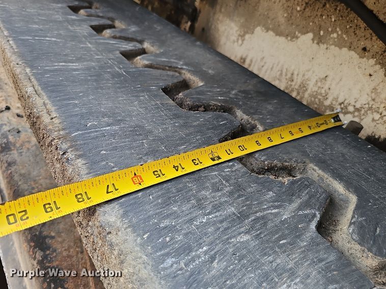 image for item DP6585 Terex Cedar Rapids CR562 paver