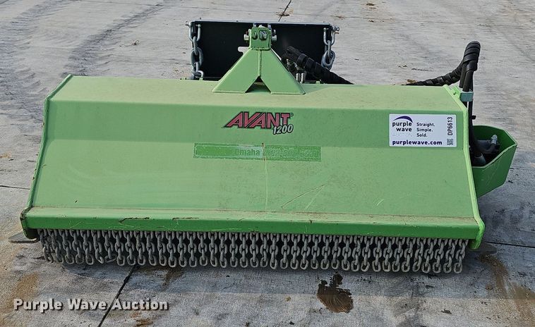 image for item DP6613 2017 Avant  1200 flail mower