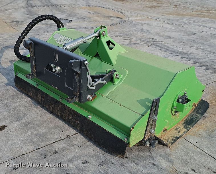 image for item DP6613 2017 Avant  1200 flail mower
