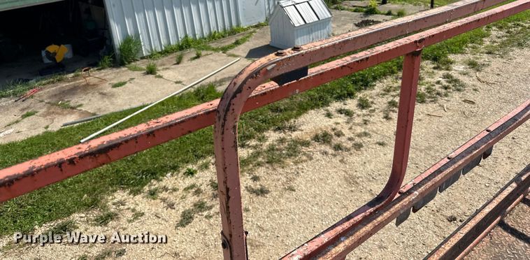 image for item DP8429 2002 JLG 33RTS scissor lift