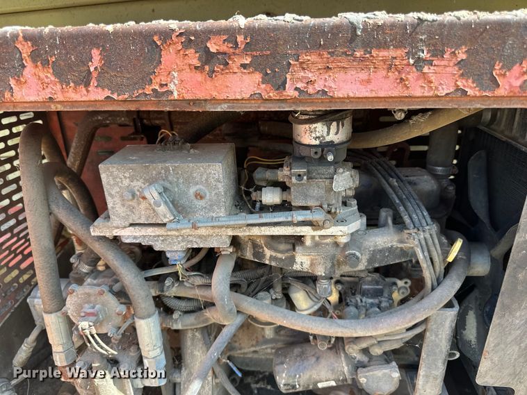 image for item DP8429 2002 JLG 33RTS scissor lift