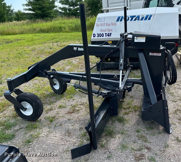 image for item DP8438 Melroe Grader skid steer grader
