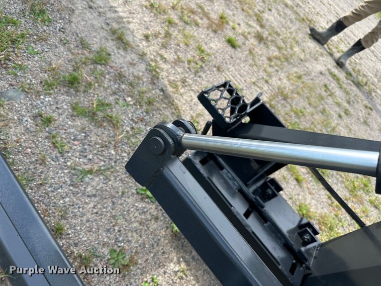 image for item DP8438 Melroe Grader skid steer grader