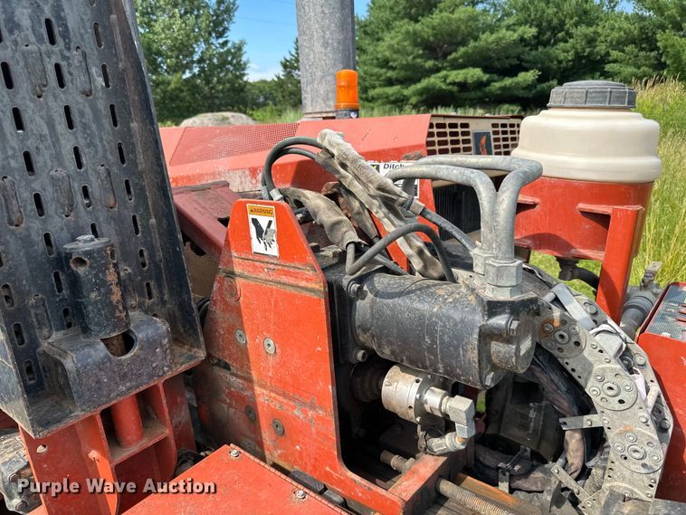image for item DP8441 2003 Ditch Witch JT1720 directional boring unit