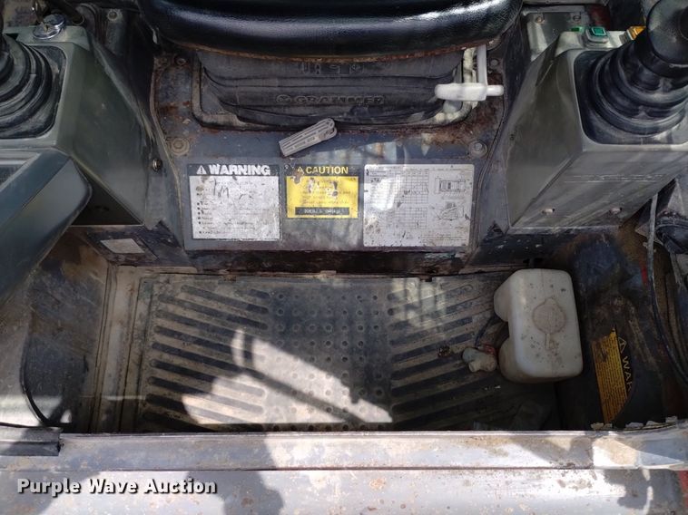 image for item DQ6166 2008 Takeuchi TL140 tracked skid steer loader