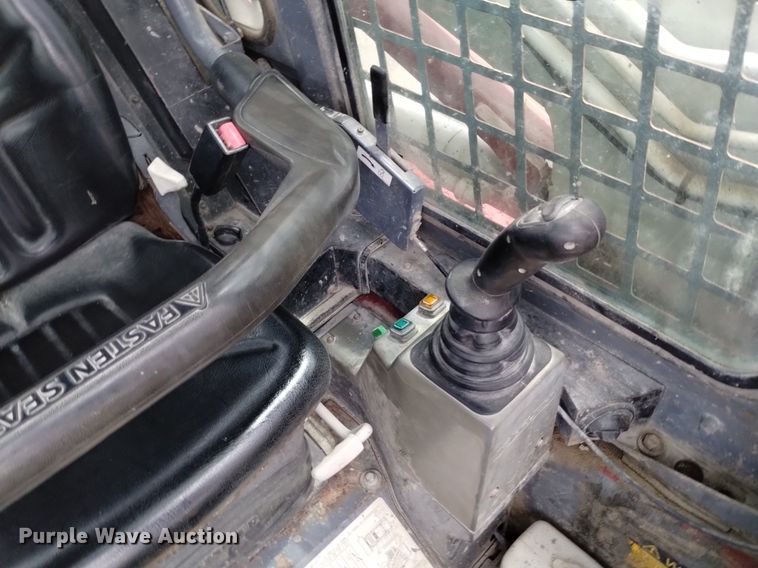 image for item DQ6166 2008 Takeuchi TL140 tracked skid steer loader