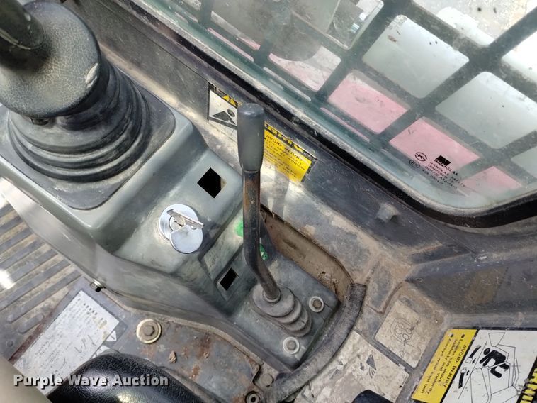 image for item DQ6166 2008 Takeuchi TL140 tracked skid steer loader