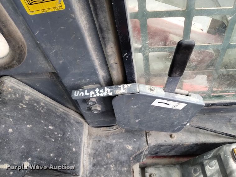 image for item DQ6166 2008 Takeuchi TL140 tracked skid steer loader