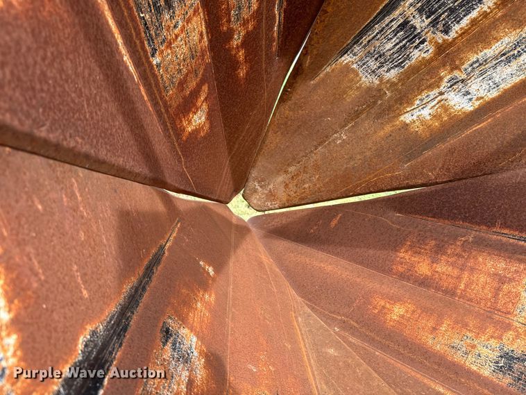 image for item DQ6857 1980 International Harvester Cargostar 1850 B truck cab and chassis with tree spade