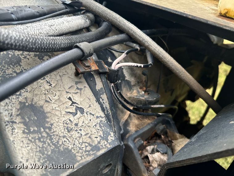 image for item DQ6857 1980 International Harvester Cargostar 1850 B truck cab and chassis with tree spade