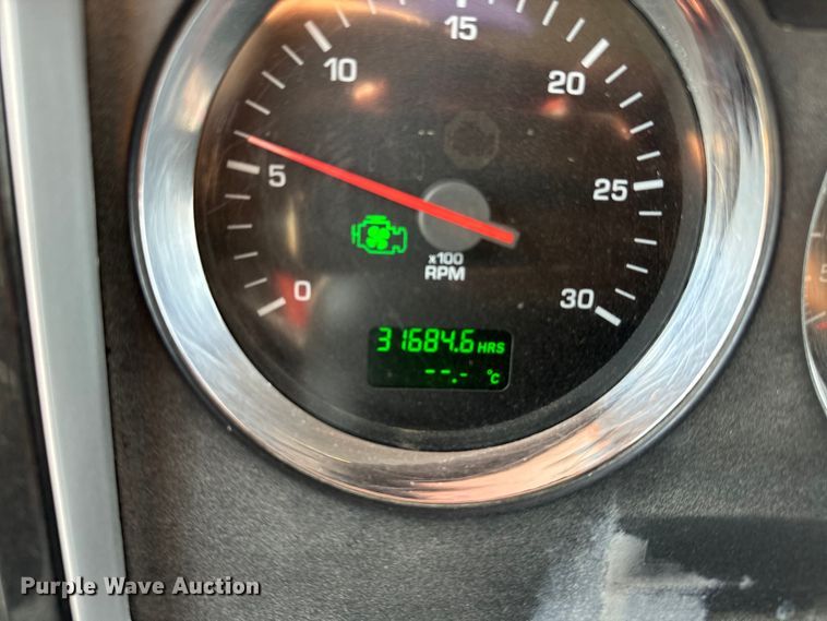 image for item DQ6889 2006 Kenworth T800 dump truck