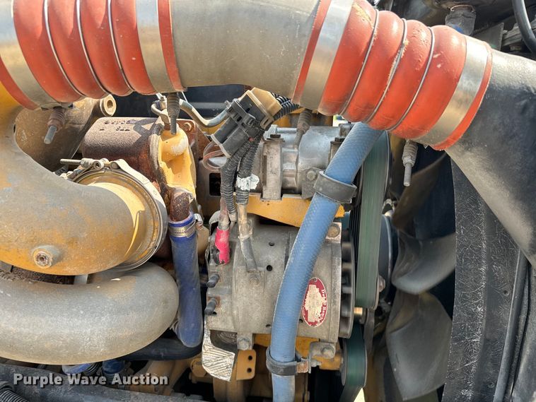 image for item DQ6889 2006 Kenworth T800 dump truck