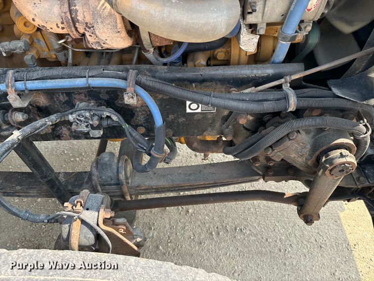 image for item DQ6889 2006 Kenworth T800 dump truck