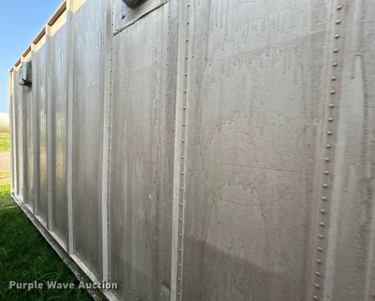 image for item DQ6893 Shipping container