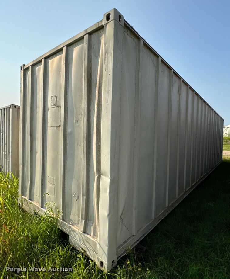 image for item DQ6894 Shipping container